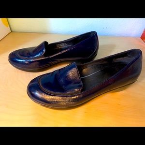 Navy Dansko platform loafers